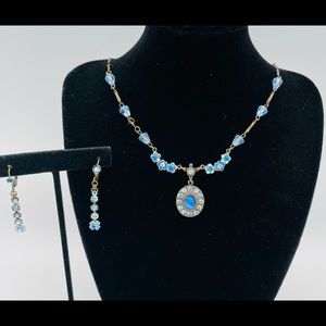 Belladonna jewelry 2pc set .Made in Canada